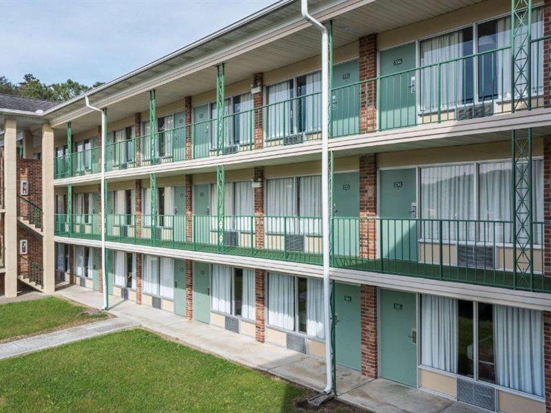 Days Inn By Wyndham Jellico - Tennessee State Line Eksteriør billede