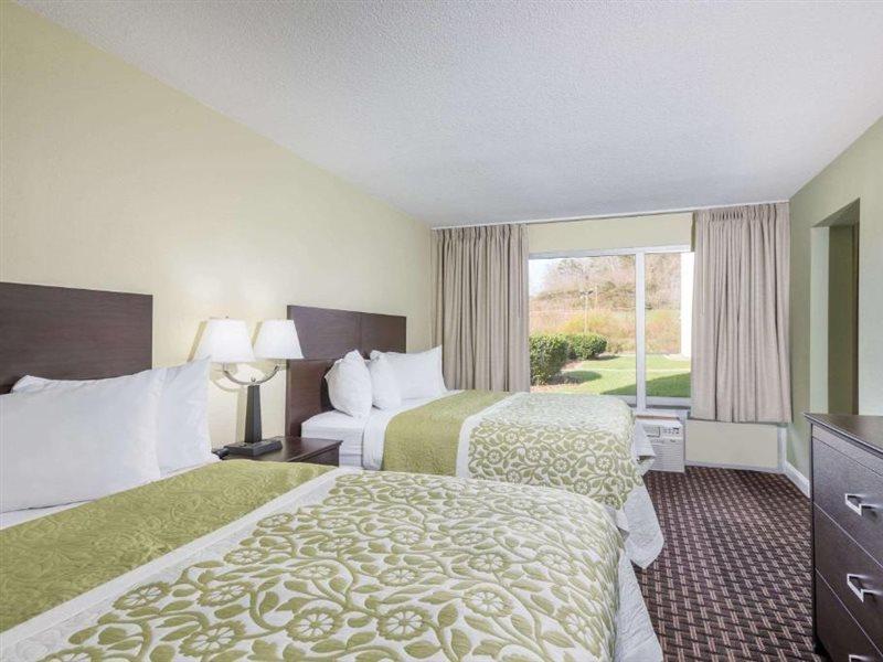 Days Inn By Wyndham Jellico - Tennessee State Line Eksteriør billede