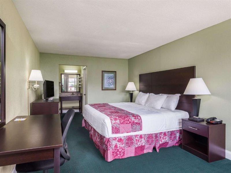 Days Inn By Wyndham Jellico - Tennessee State Line Eksteriør billede