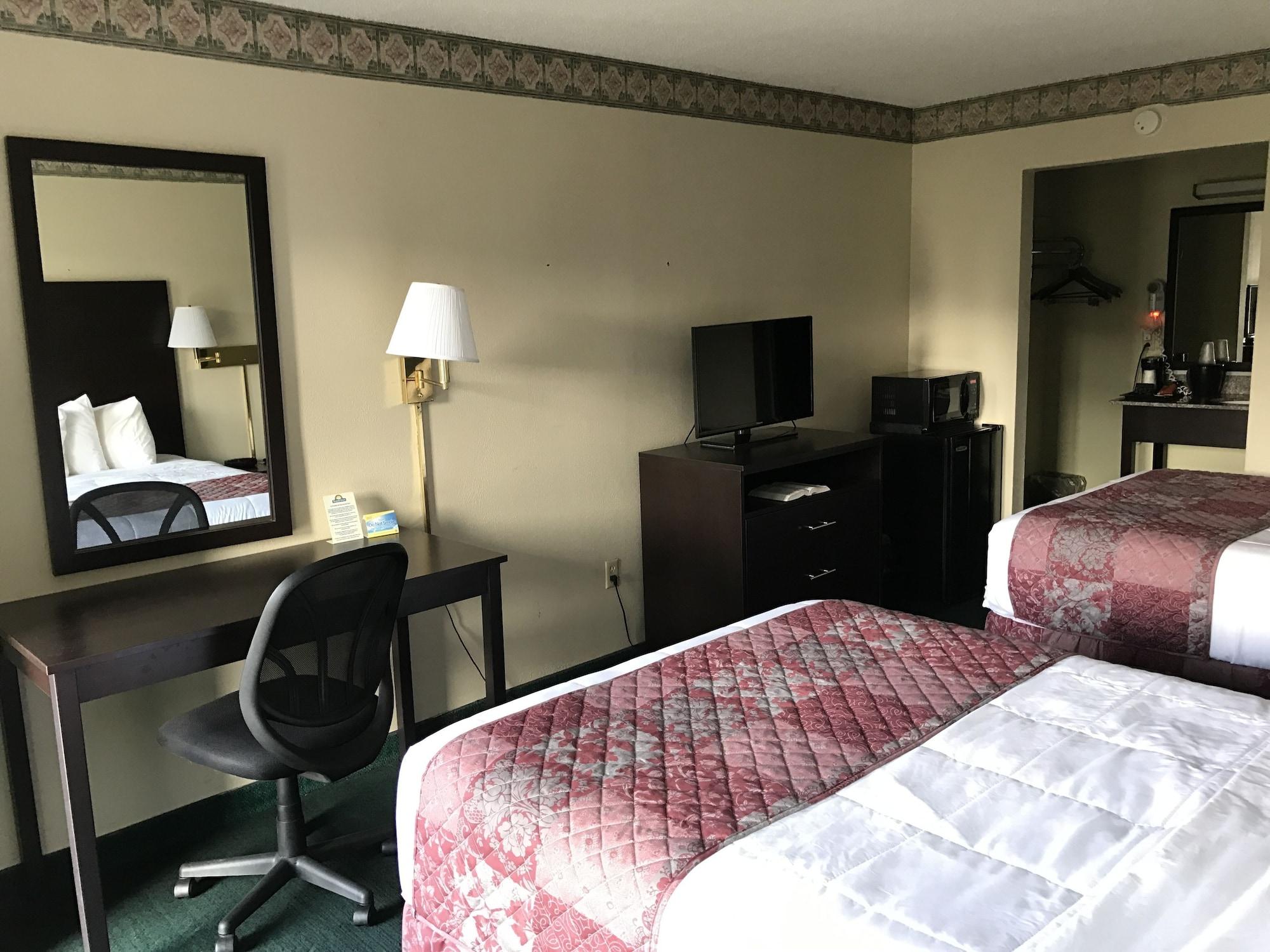 Days Inn By Wyndham Jellico - Tennessee State Line Eksteriør billede