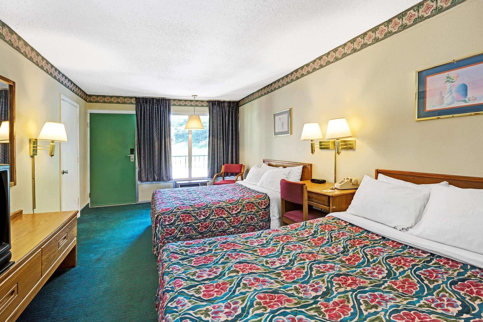 Days Inn By Wyndham Jellico - Tennessee State Line Eksteriør billede