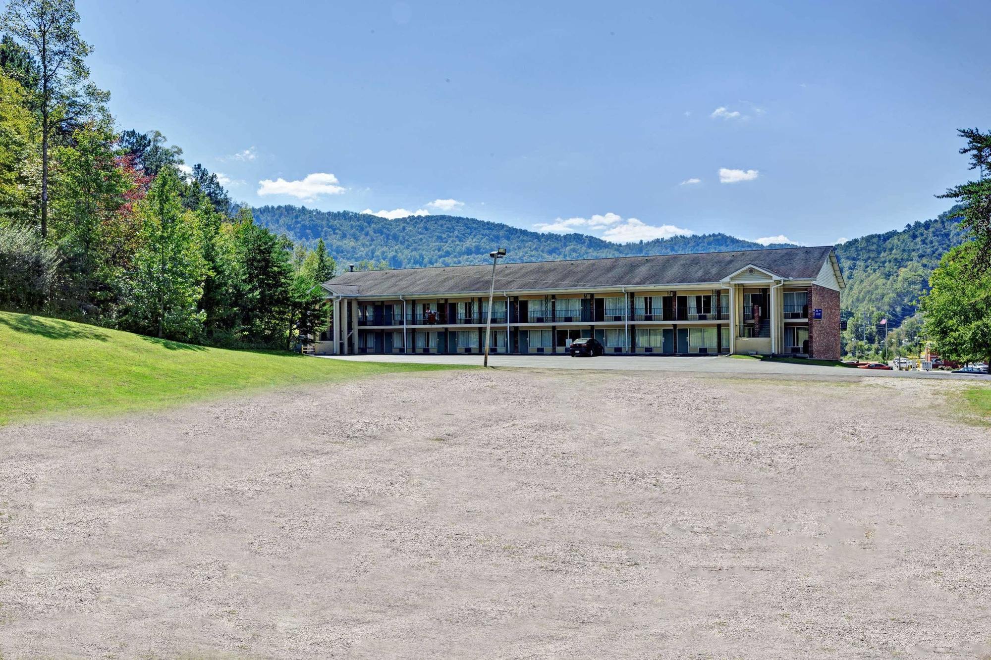 Days Inn By Wyndham Jellico - Tennessee State Line Eksteriør billede